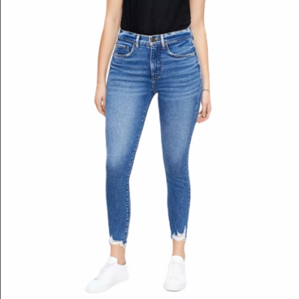 NWT Curvy Chewed Hem High Waist Skinny Ankle Jean